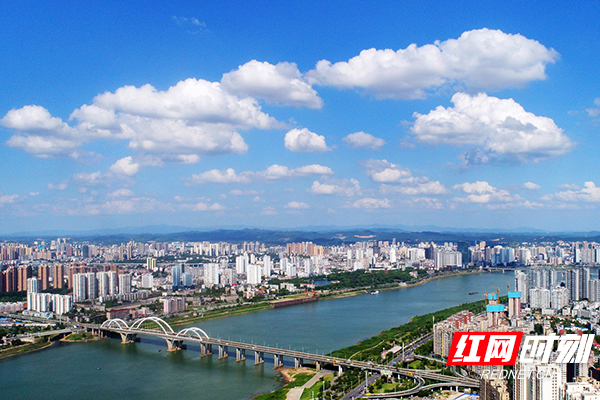 湘江兩岸。.jpg